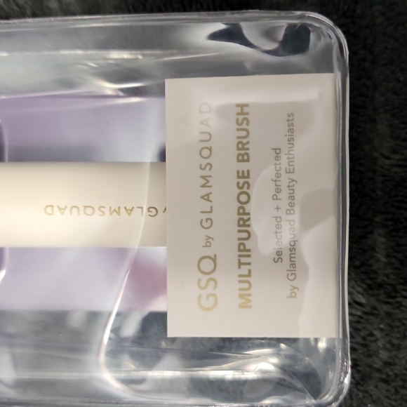 Glamsquad Multipurpose Brush - Picture 1 of 5